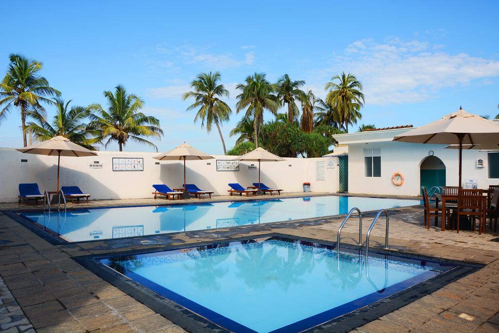 Mount Breeze Hotel Dehiwala-Mount Lavinia Dış mekan fotoğraf