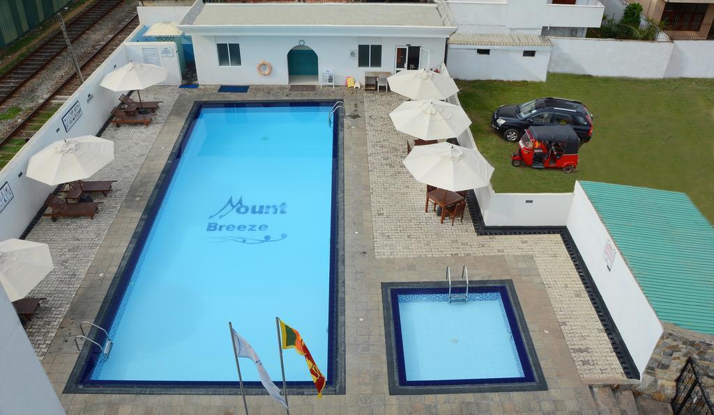 Mount Breeze Hotel Dehiwala-Mount Lavinia Dış mekan fotoğraf