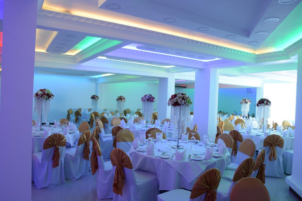 Mount Breeze Hotel Dehiwala-Mount Lavinia Dış mekan fotoğraf