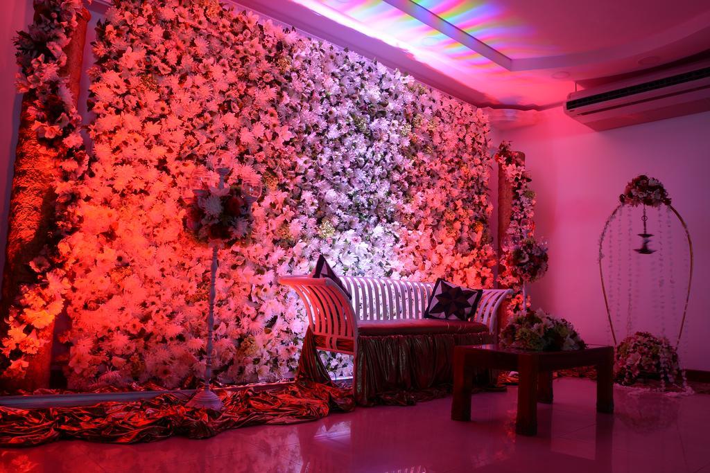 Mount Breeze Hotel Dehiwala-Mount Lavinia Dış mekan fotoğraf