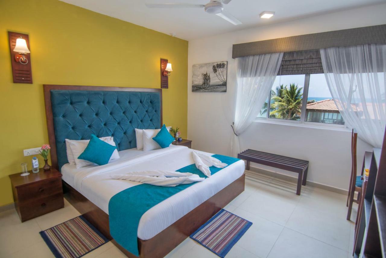 Mount Breeze Hotel Dehiwala-Mount Lavinia Dış mekan fotoğraf