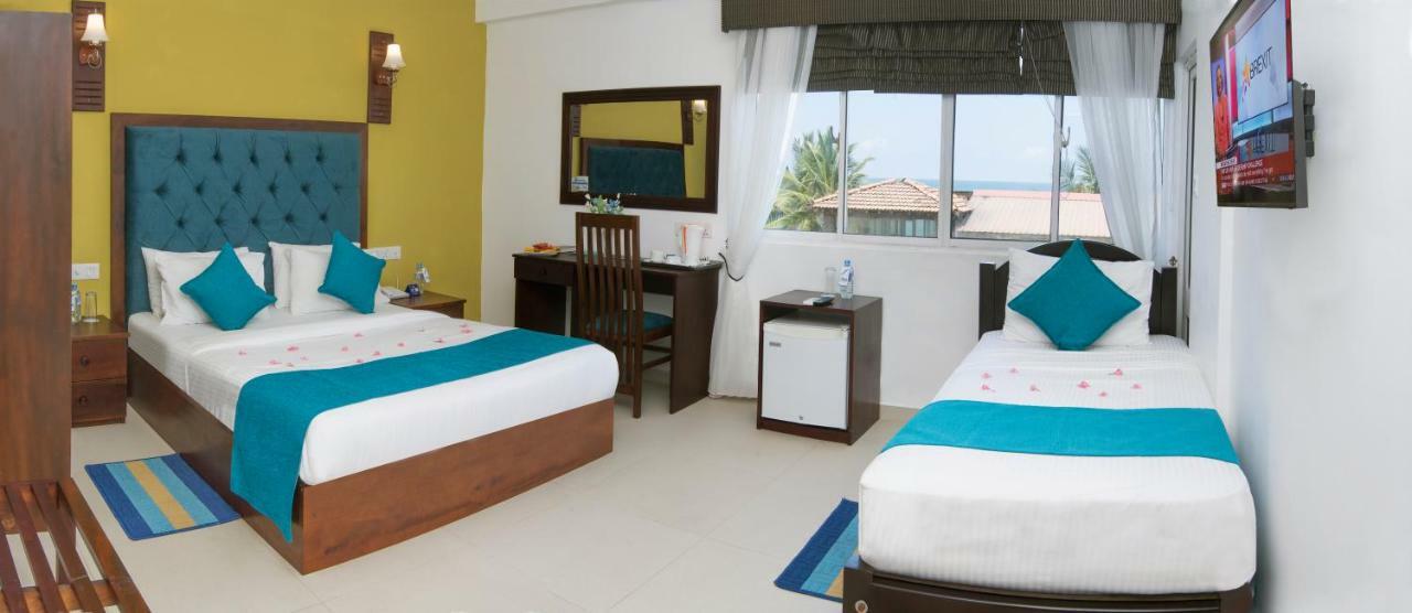 Mount Breeze Hotel Dehiwala-Mount Lavinia Dış mekan fotoğraf