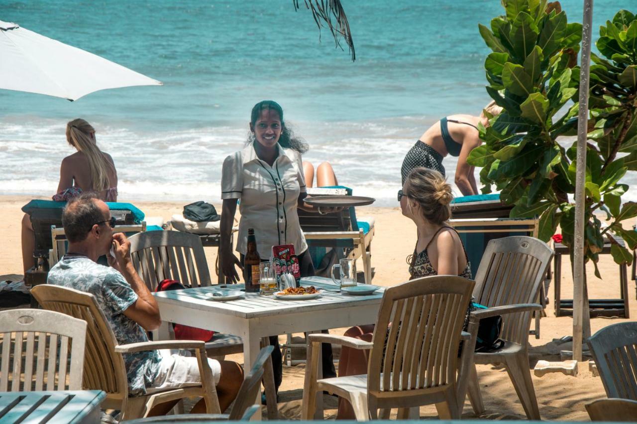 Mount Breeze Hotel Dehiwala-Mount Lavinia Dış mekan fotoğraf